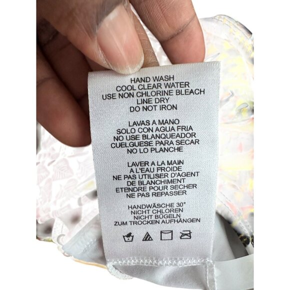 Skinny Dippers Swimwear Anastasia Underwire Strappy Bikini V Neck Top Sz M NWOT - Picture 8 of 9